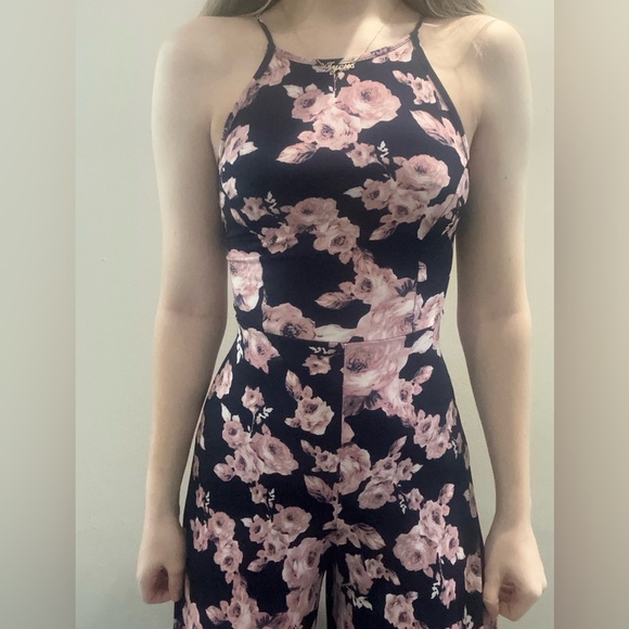 Charlotte Russe Jumpsuit - Picture 2 of 3